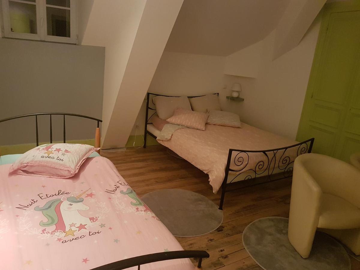 Le Betrot Panzió Estissac Kültér fotó